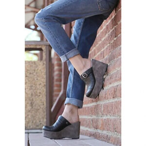Stylish Black and Gray Women's Wedge Shoes
